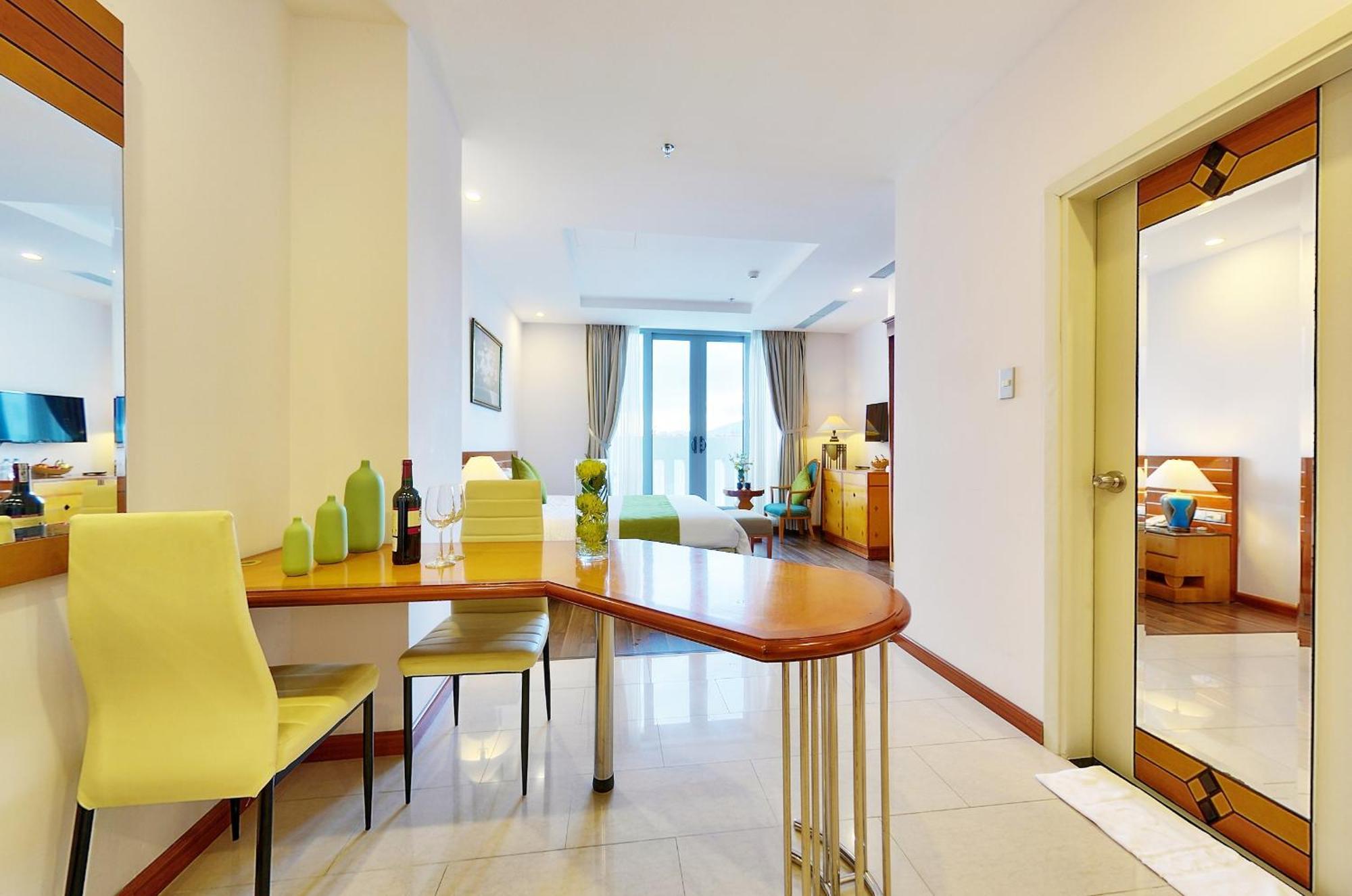 Richico Garden Beach Hotel Da Nang Exterior foto